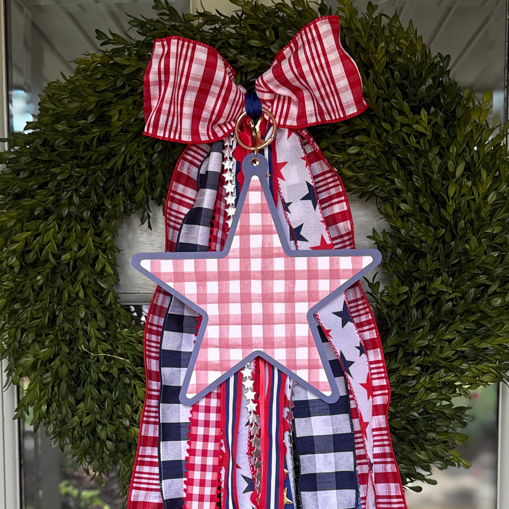 Red Gingham Star Wreath Charm