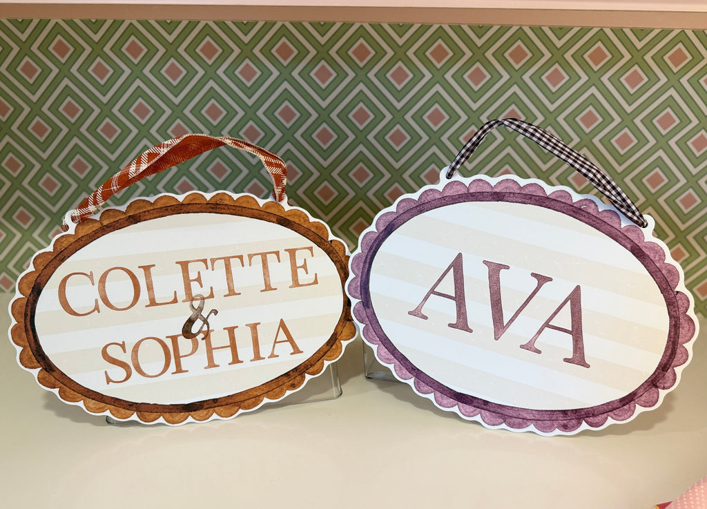 College Scallop Door Sign